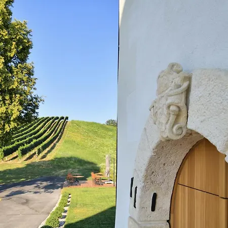 Hisa 1624 - Adults Only 4*