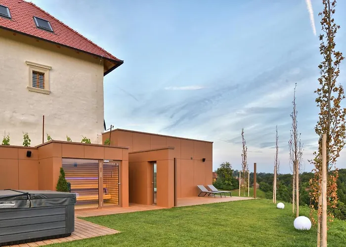 Hisa 1624 - Adults Only 4*