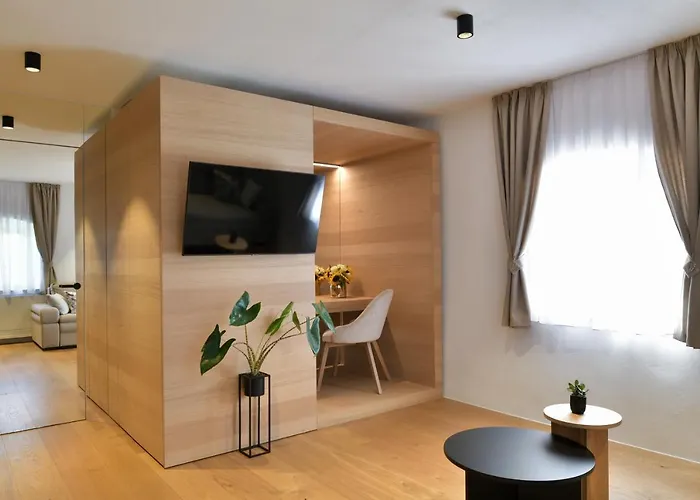 Hisa 1624 - Adults Only 4*